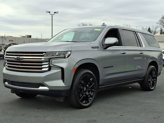 Certified 2024 Chevrolet Suburban High Country AWD/4WD image 6