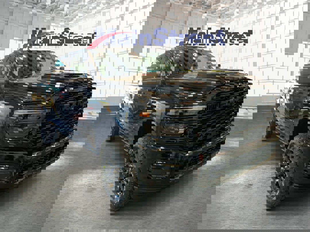 New 2026 RAM 2500 Laramie AWD/4WD image 7