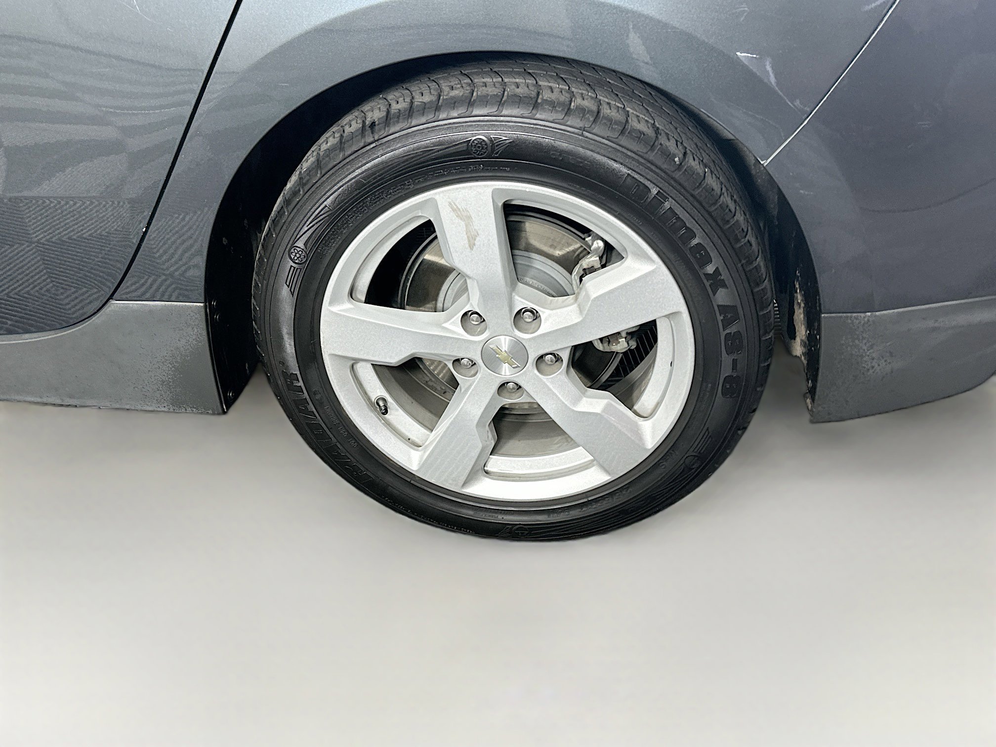 Used 2013 Chevrolet Volt Premium w/ Premium Trim Package FWD image 11