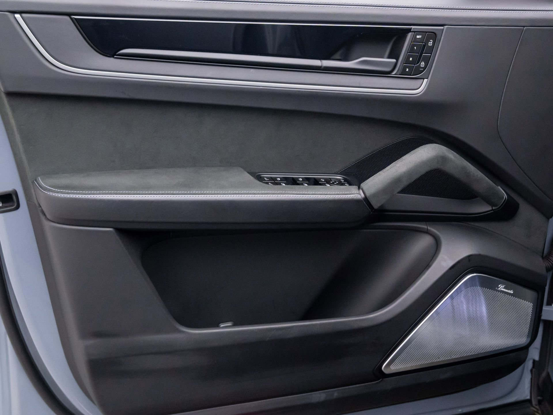 Certified 2024 Porsche Cayenne Turbo GT image 14