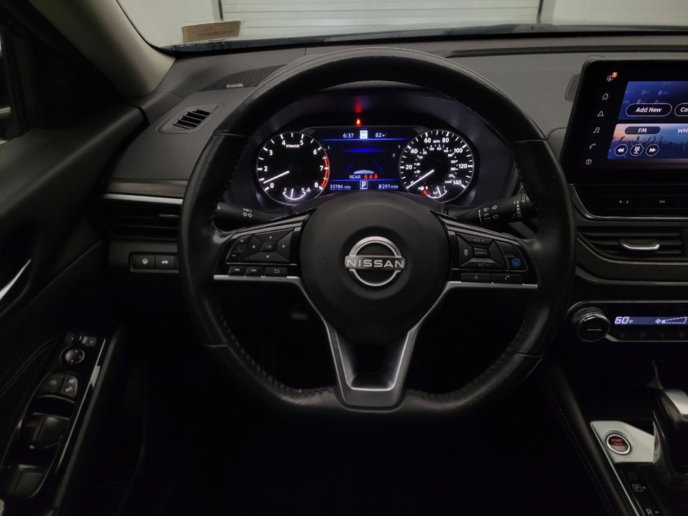 Used 2023 Nissan Altima 2.5 SL AWD/4WD image 22