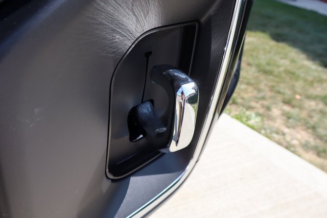 New 2025 Jeep Grand Cherokee Overland w/ Adv Protech Group III image 7