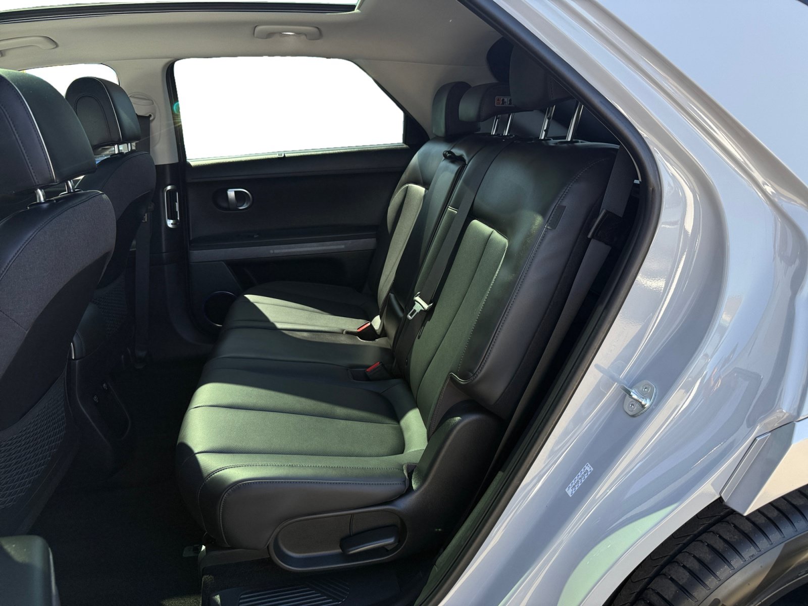 Certified 2024 Hyundai Ioniq 5 Limited RWD image 16