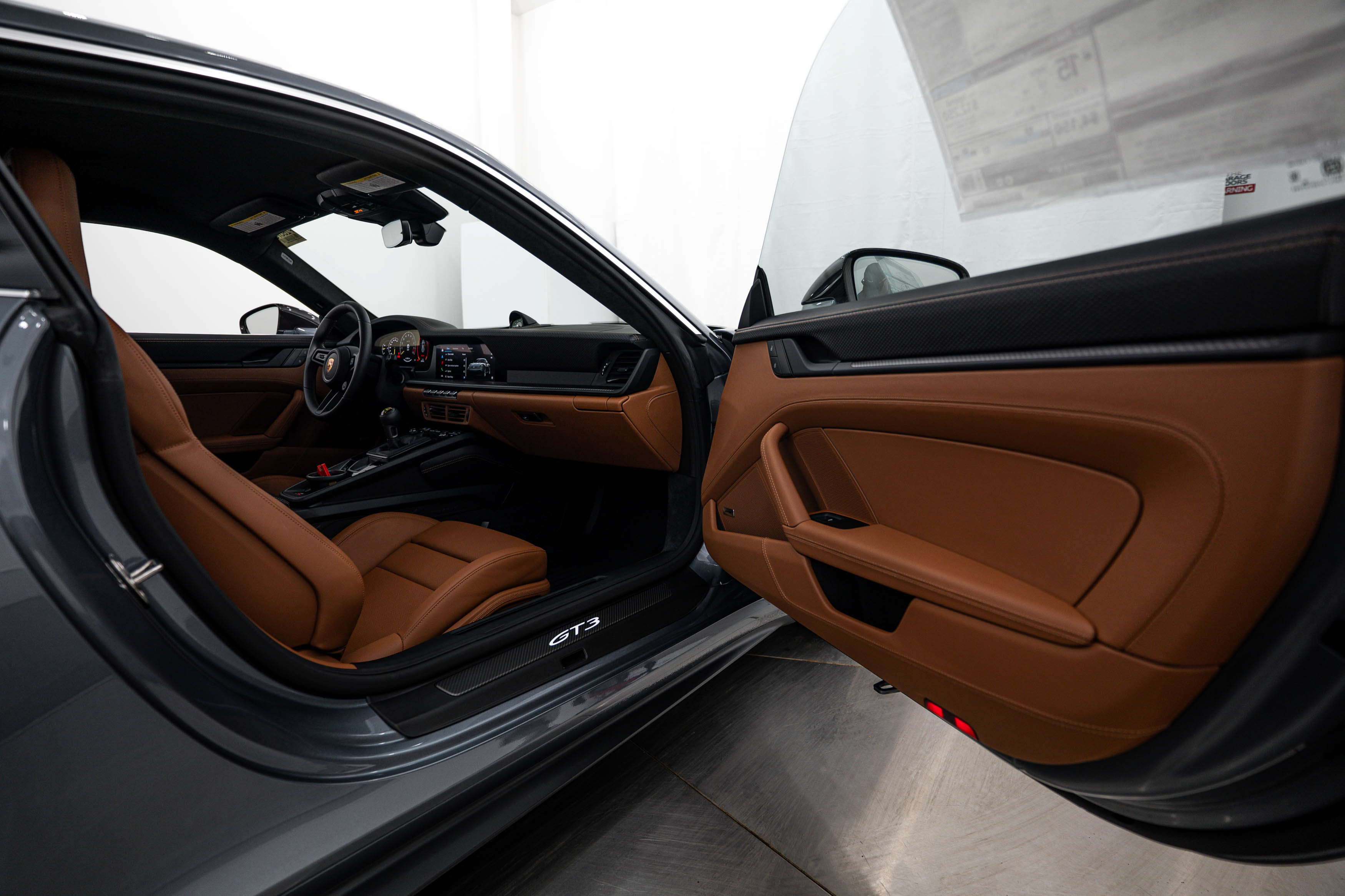 New 2026 Porsche 911 GT3 RWD image 14