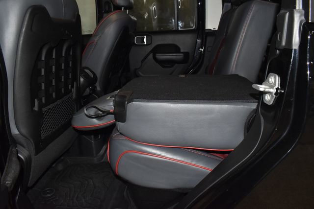 Certified 2020 Jeep Gladiator Rubicon w/ Cold Weather Group image 29