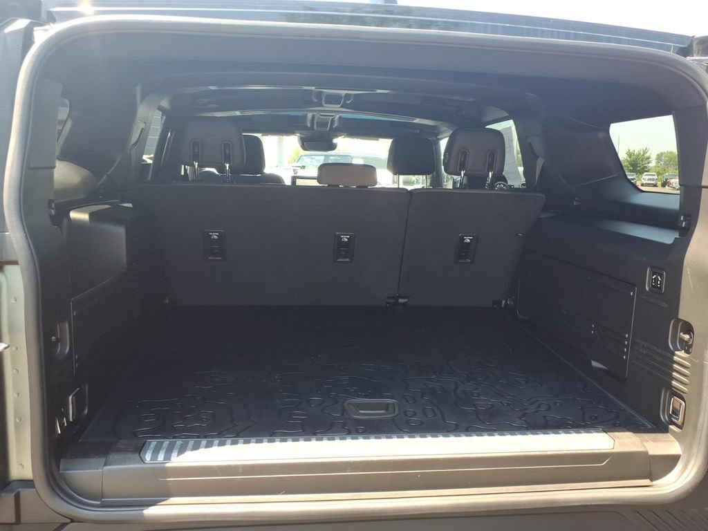 Certified 2024 GMC Hummer EV 3X AWD/4WD image 12