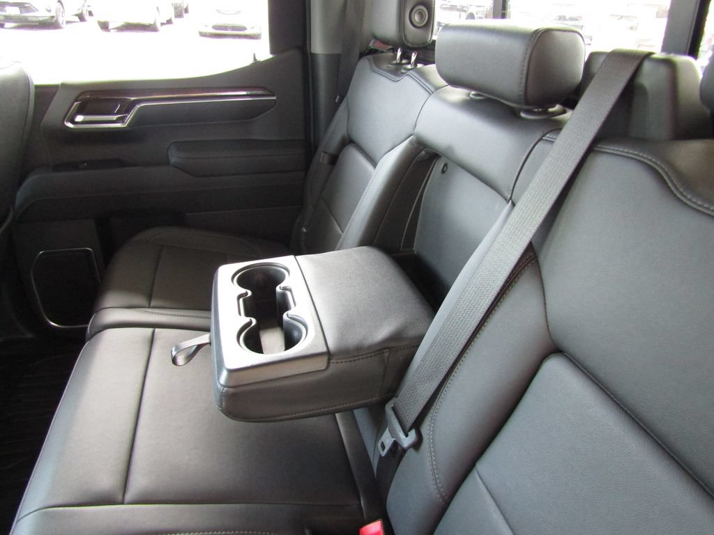 Used 2023 GMC Sierra 1500 Elevation w/ Elevation Premium Package AWD/4WD image 35