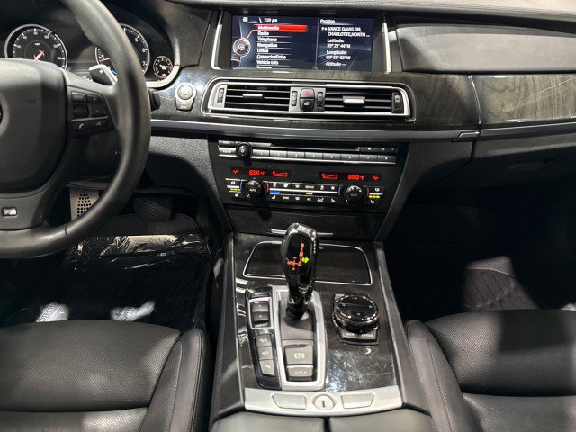 Used 2015 BMW 750Li xDrive w/ M Sport Edition AWD/4WD image 69