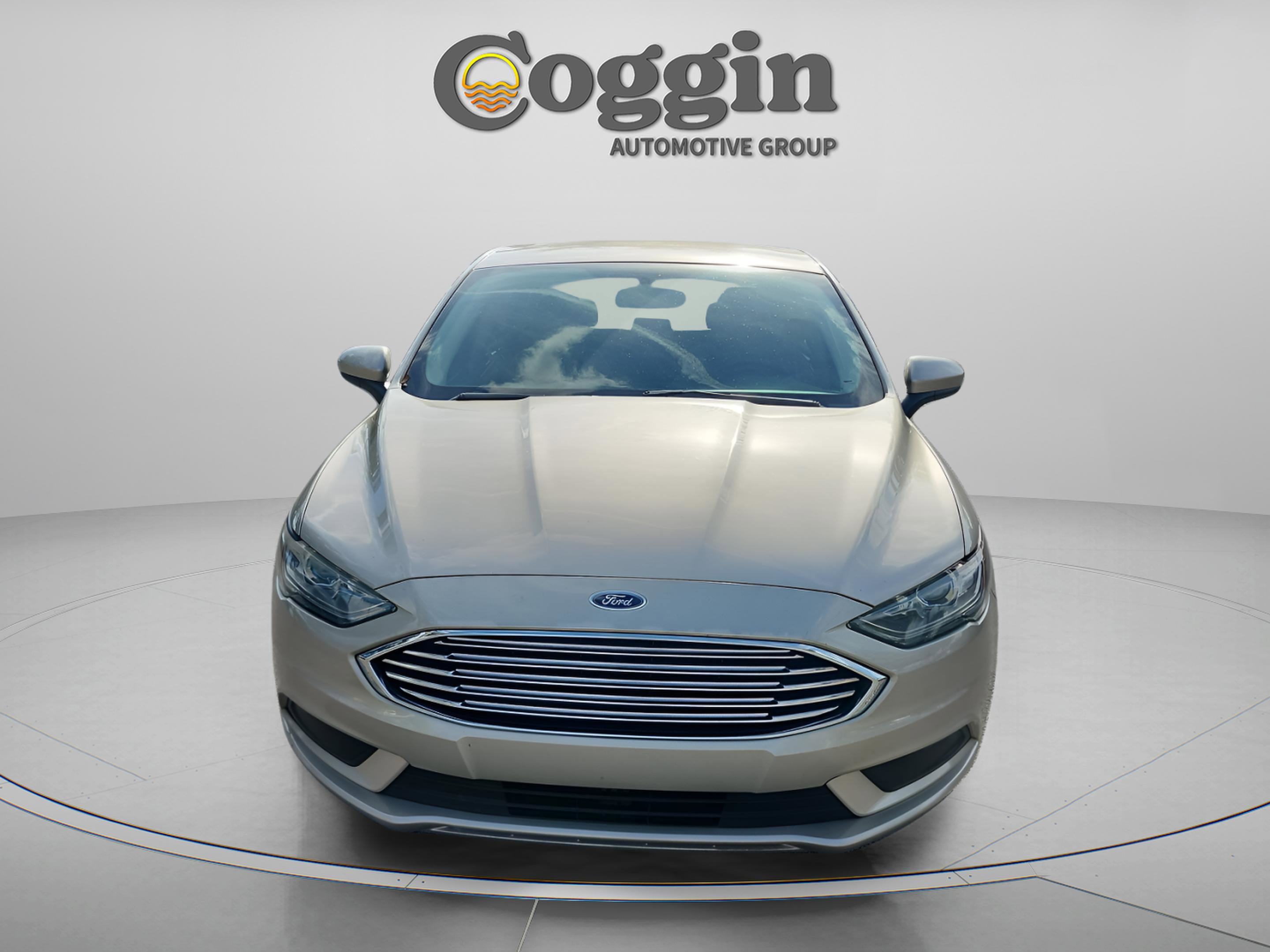 Used 2017 Ford Fusion SE image 8