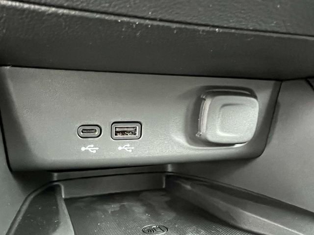 Used 2025 Buick Envista Preferred w/ Convenience I Package image 26