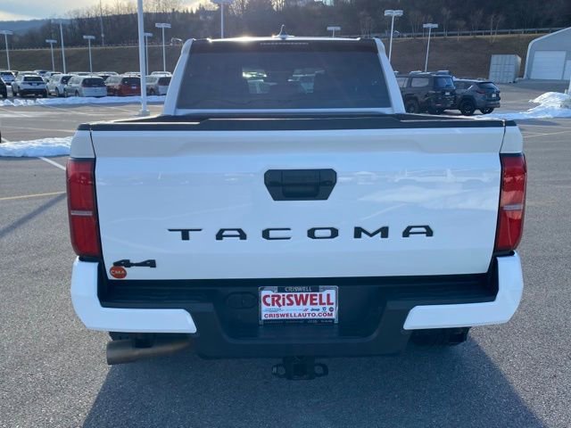 Used 2024 Toyota Tacoma SR5 AWD/4WD image 4