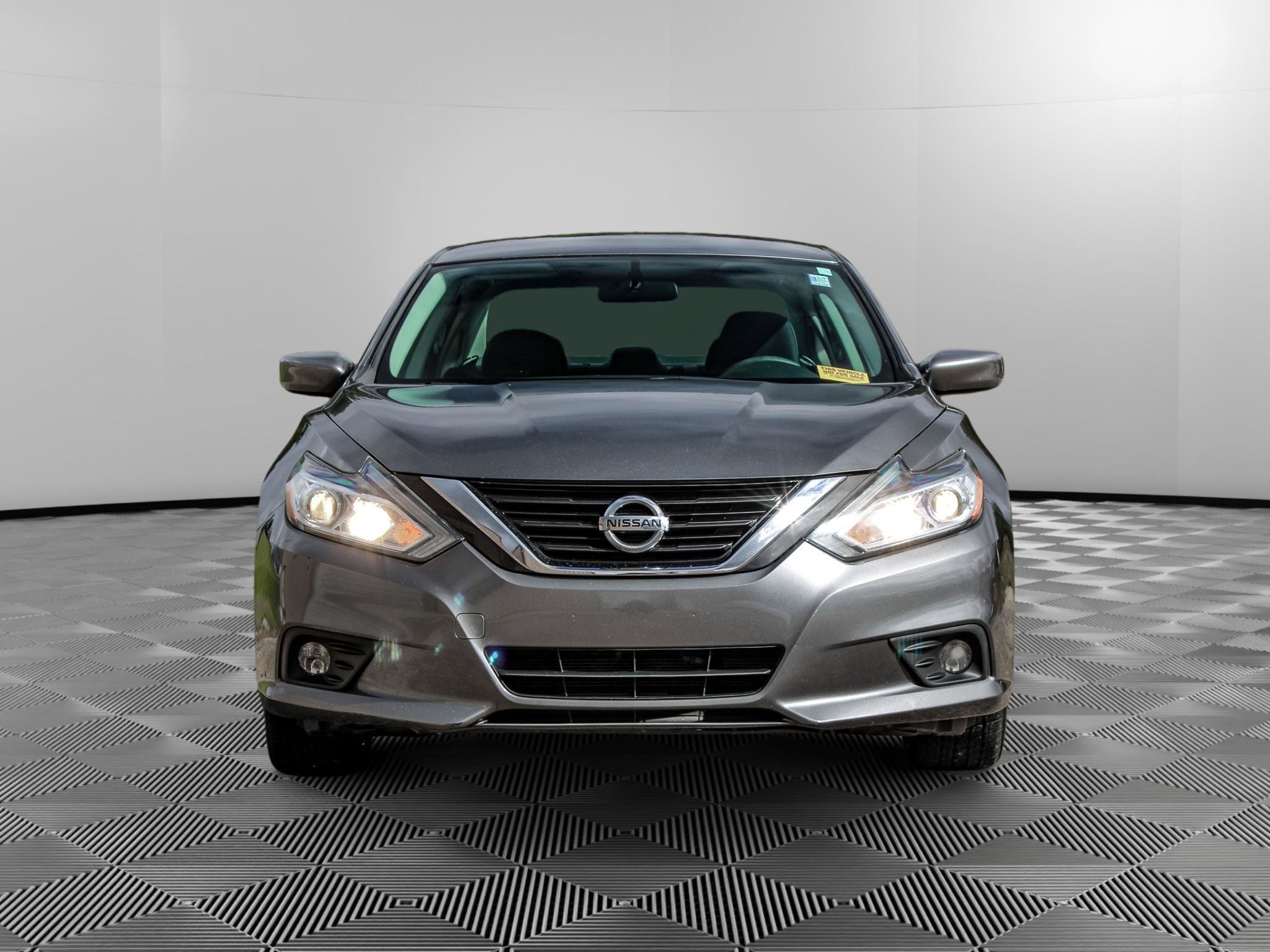 Used 2017 Nissan Altima 2.5 SV FWD image 5