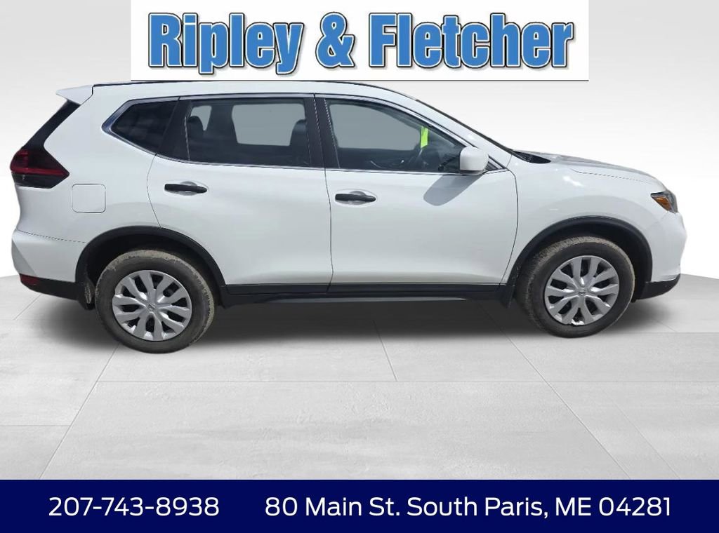 Used 2018 Nissan Rogue S AWD/4WD image 4