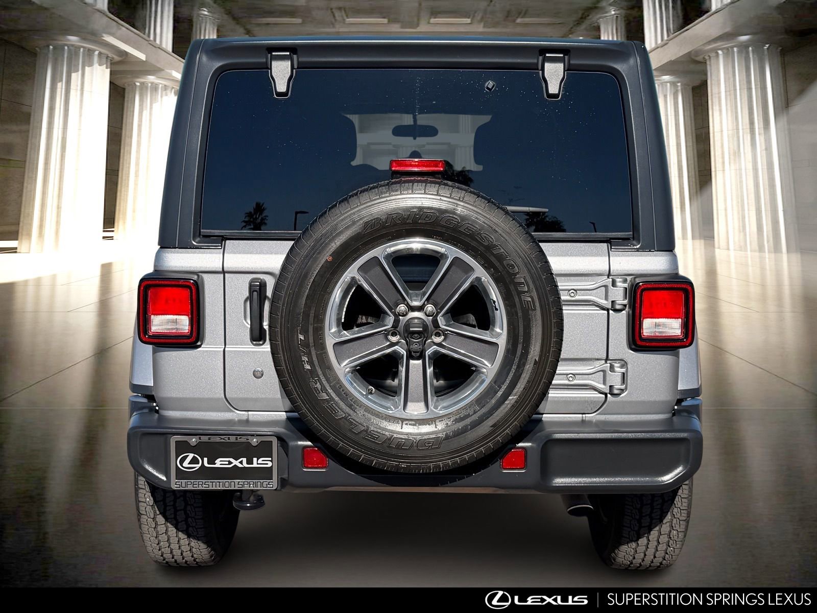 Used 2020 Jeep Wrangler Unlimited Sahara image 6