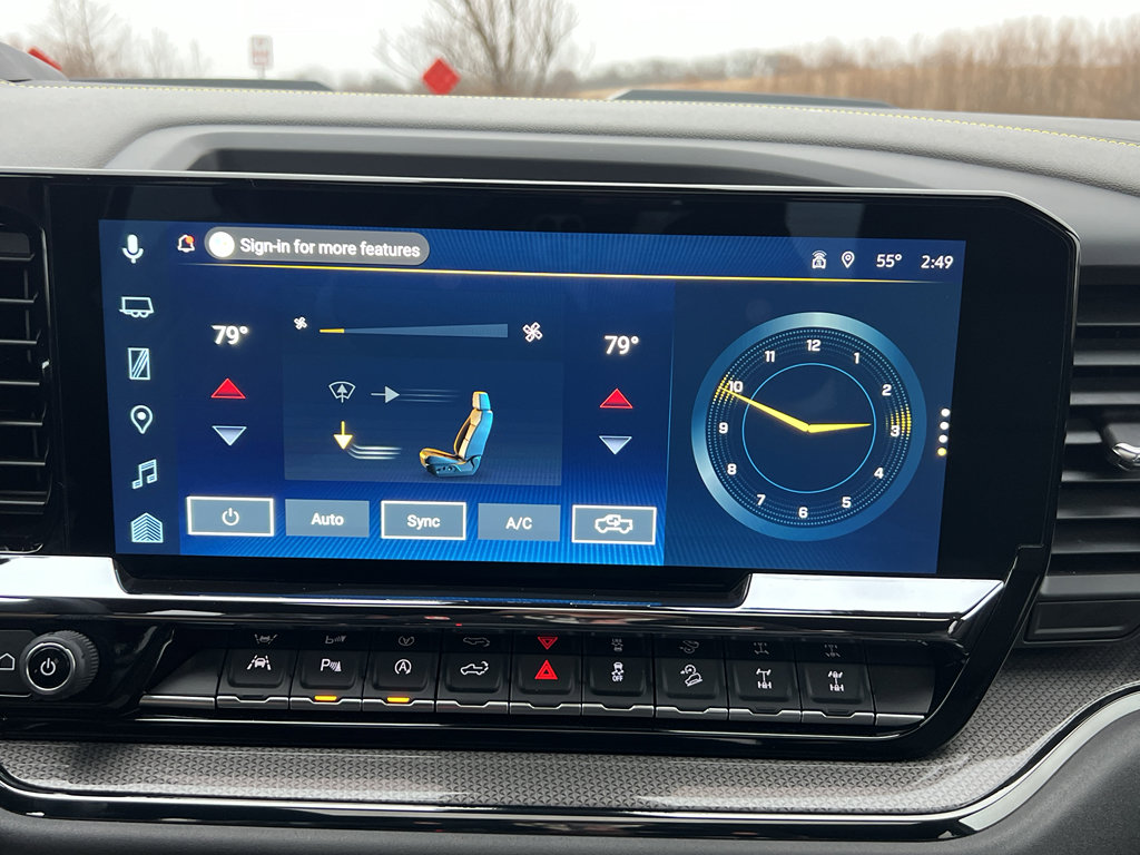 Used 2025 Chevrolet Silverado 1500 ZR2 w/ Technology Package image 28