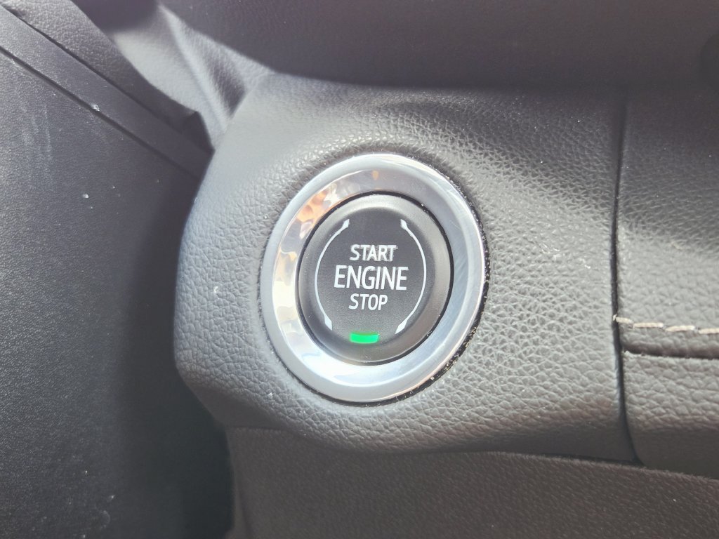 Used 2023 Buick Envision Avenir FWD image 27
