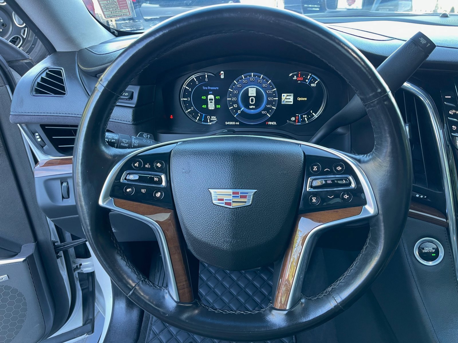 Used 2017 Cadillac Escalade Premium Luxury image 66