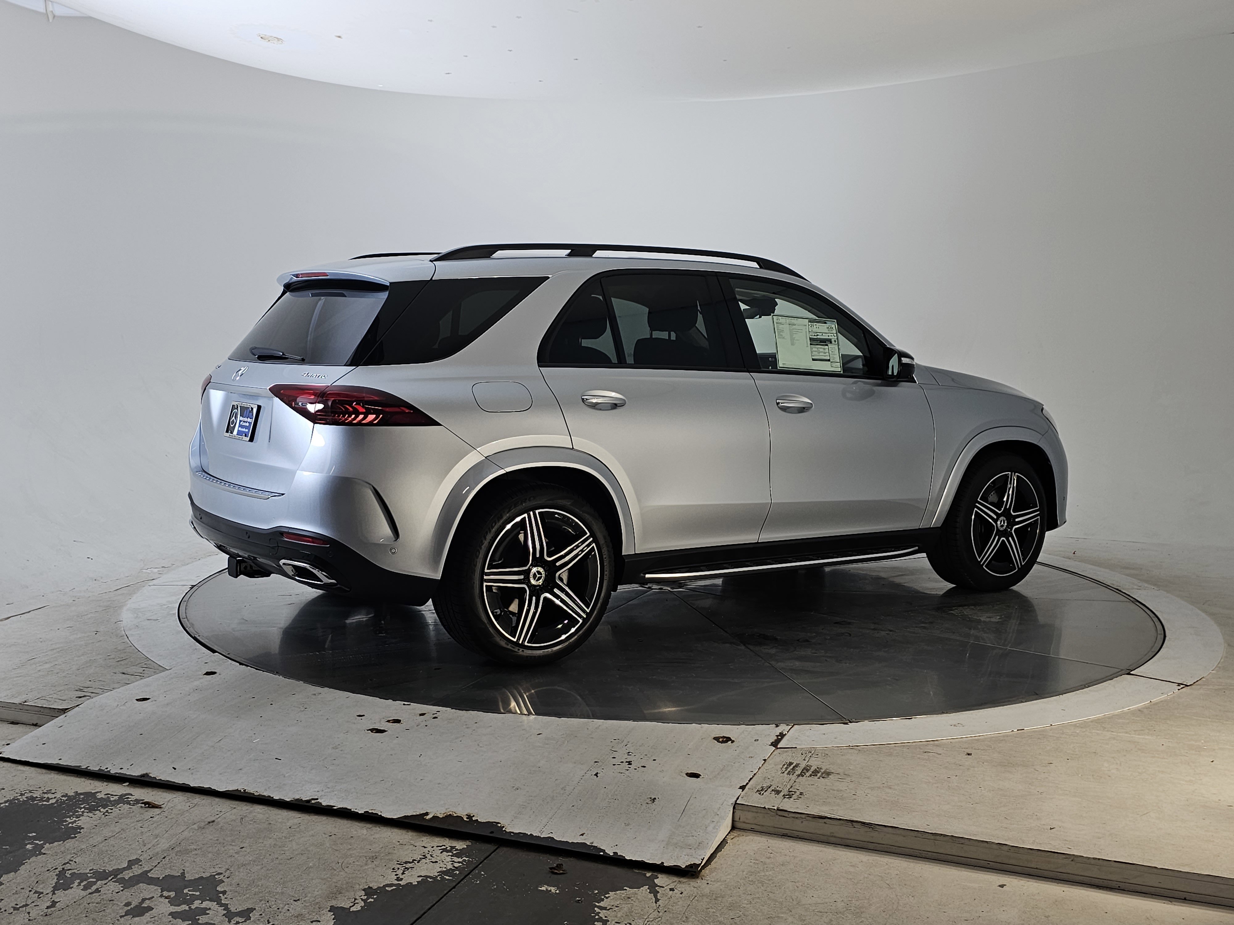 New 2026 Mercedes-Benz GLE 450 4MATIC image 2