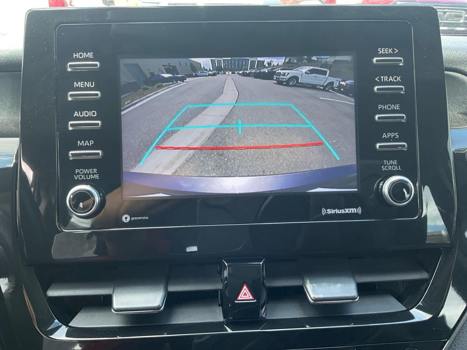 Used 2022 Toyota Camry SE FWD image 19