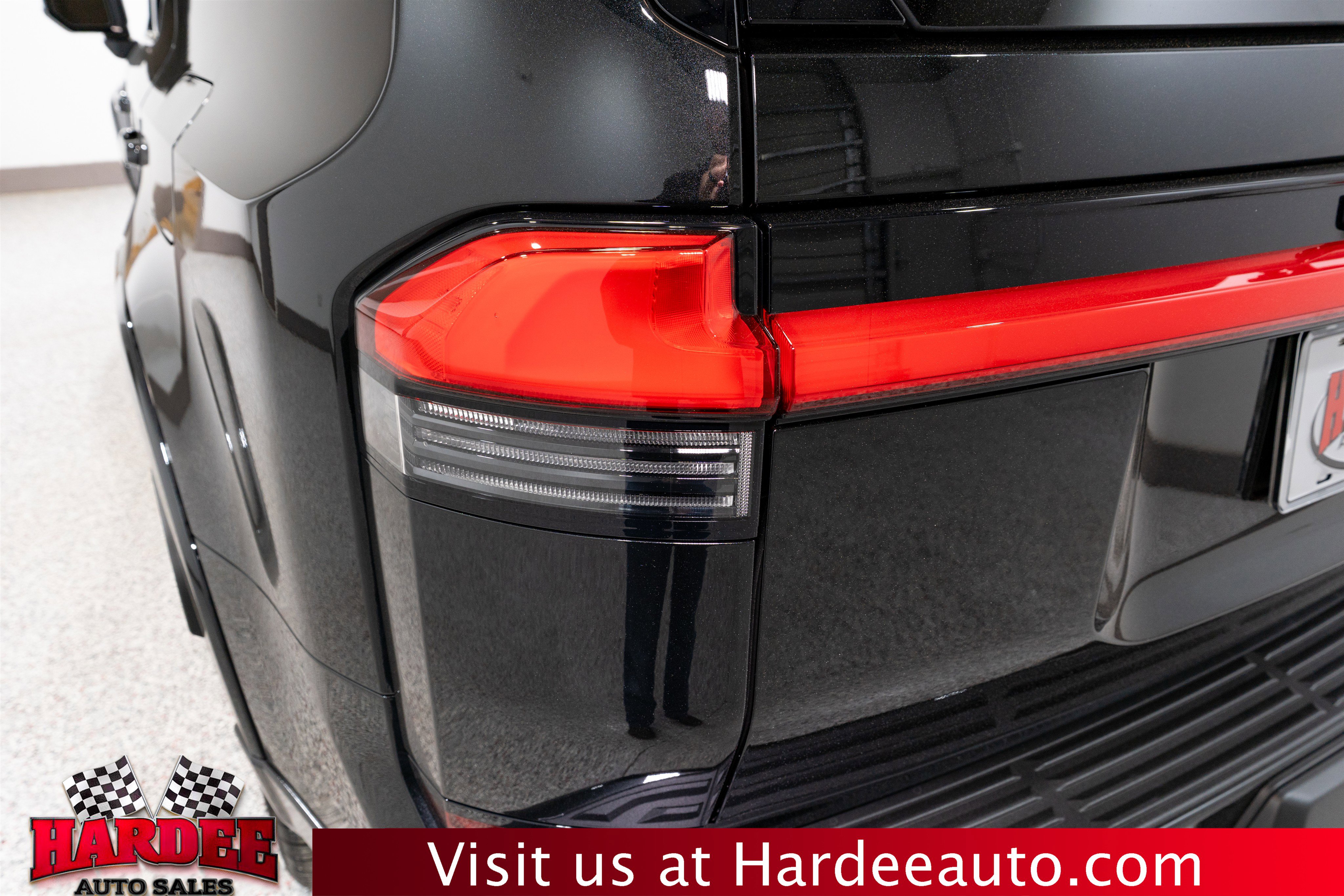 Used 2025 Lexus GX 550 image 9