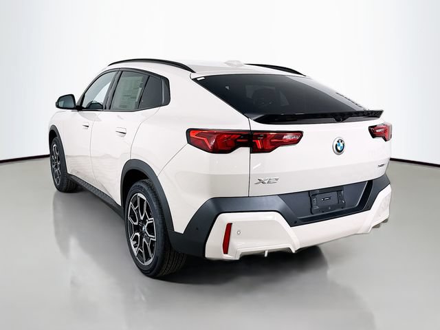 Used 2026 BMW X2 xDrive28i w/ Technology Package AWD/4WD image 5
