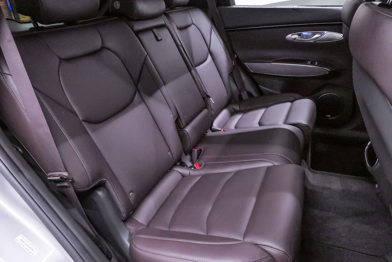 Certified 2023 Genesis GV70 2.5T Advanced w/ Advanced Package image 12