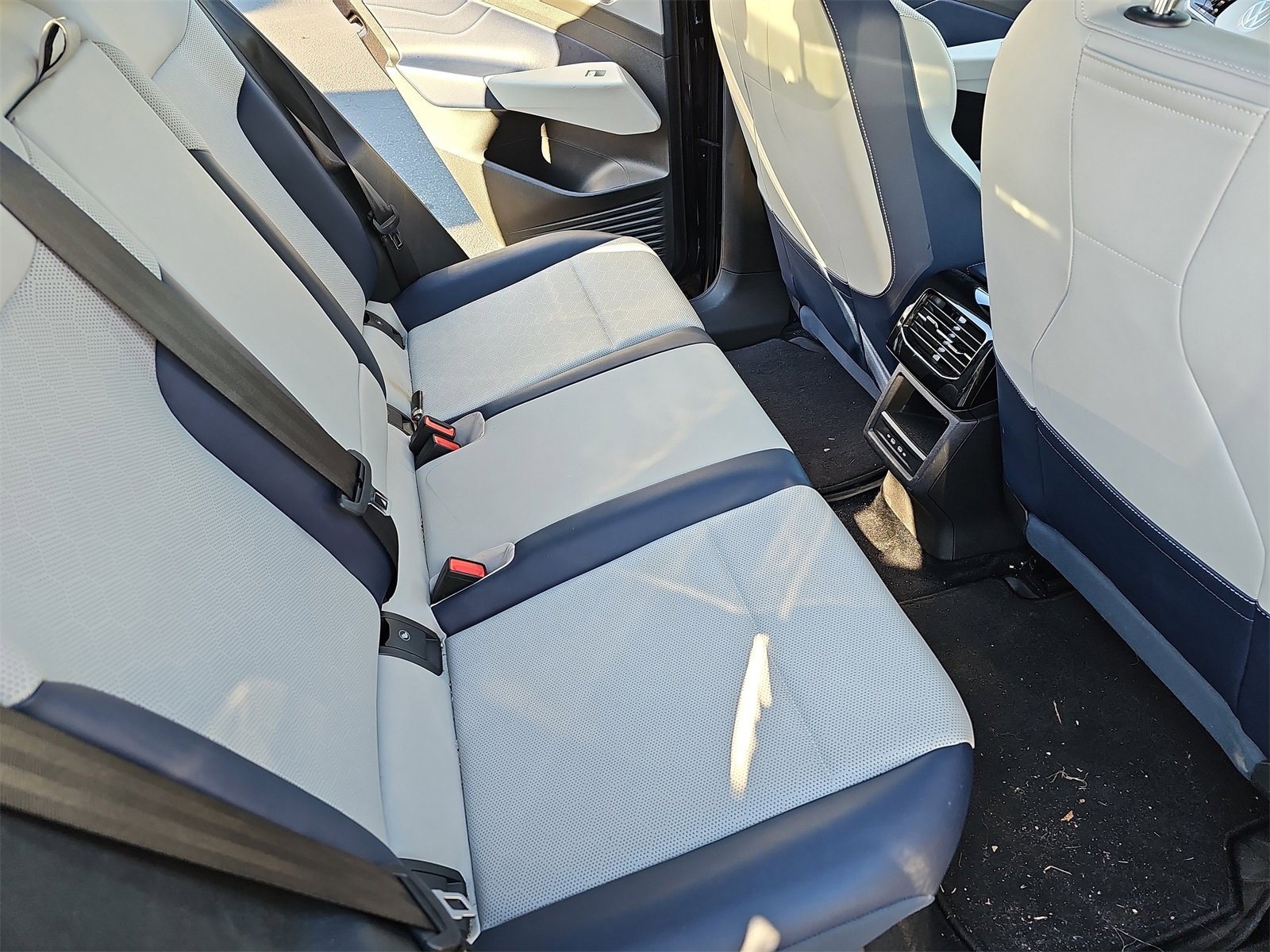 Used 2023 Volkswagen ID.4 Pro S image 11