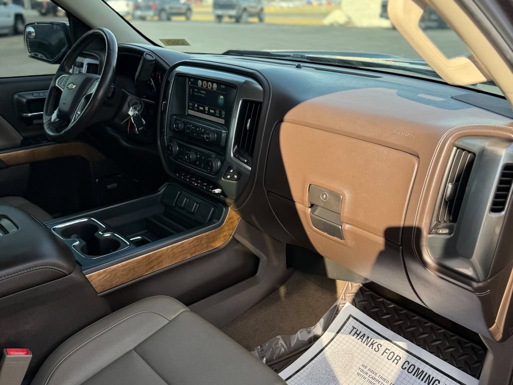 Used 2016 Chevrolet Silverado 1500 LTZ w/ LTZ Plus Package AWD/4WD image 47