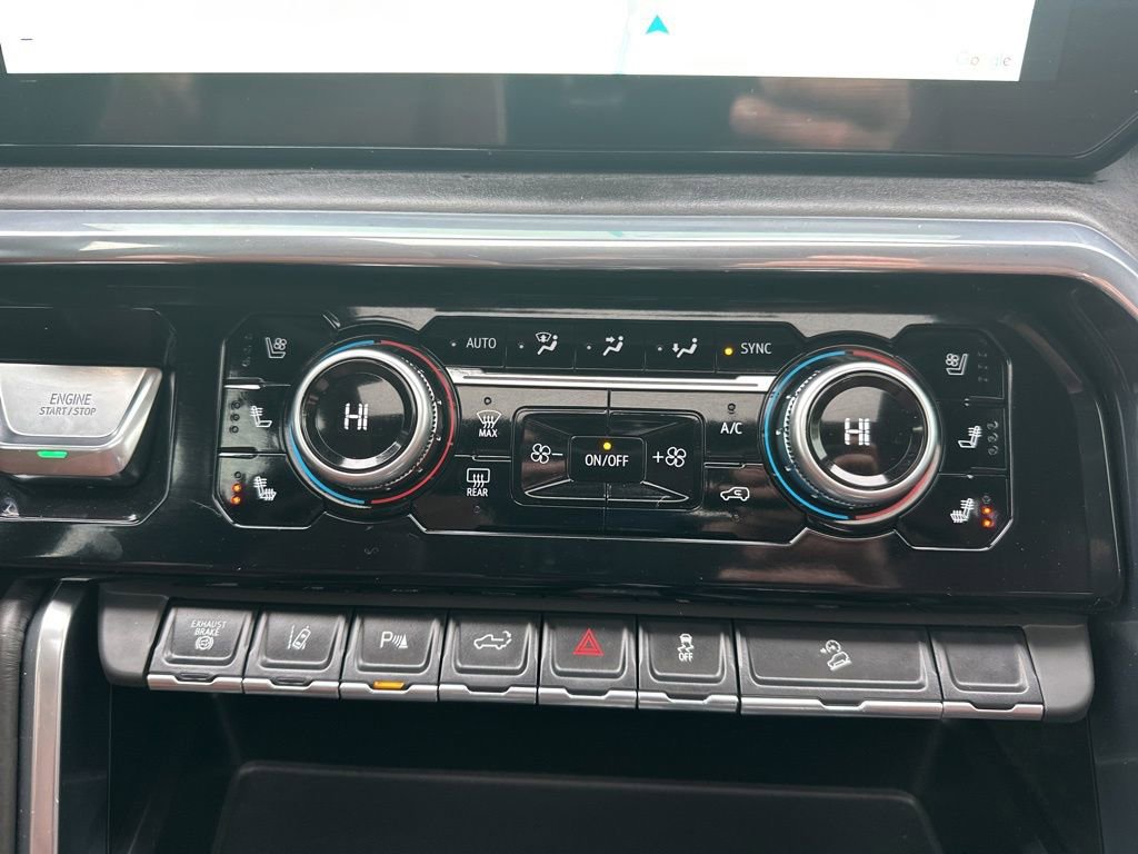 Used 2024 GMC Sierra 2500 Denali Ultimate image 27