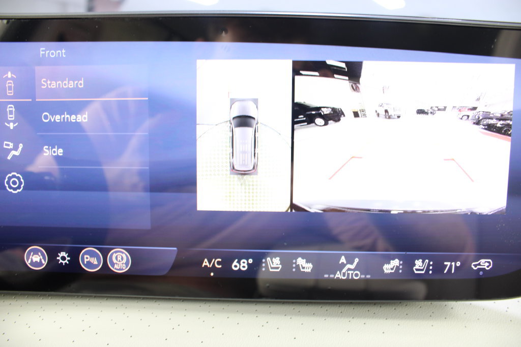 New 2027 Buick Enclave Avenir FWD image 5