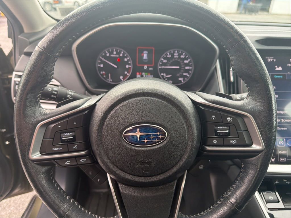 Used 2022 Subaru Outback Limited image 14