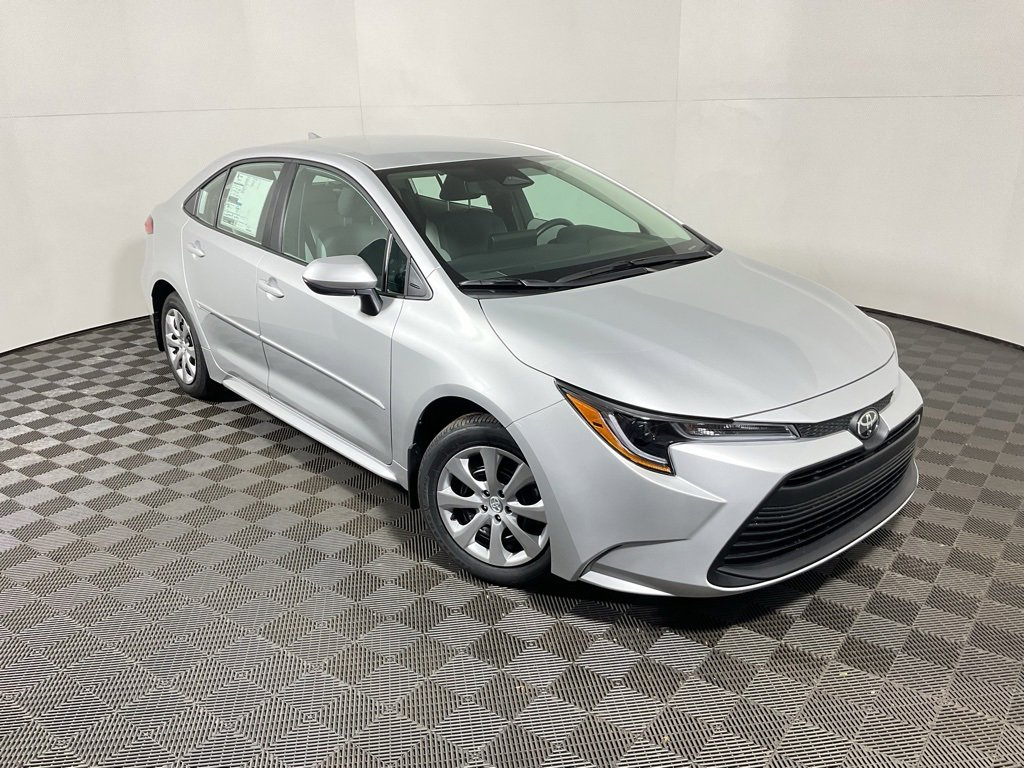 New 2026 Toyota Corolla LE image 4