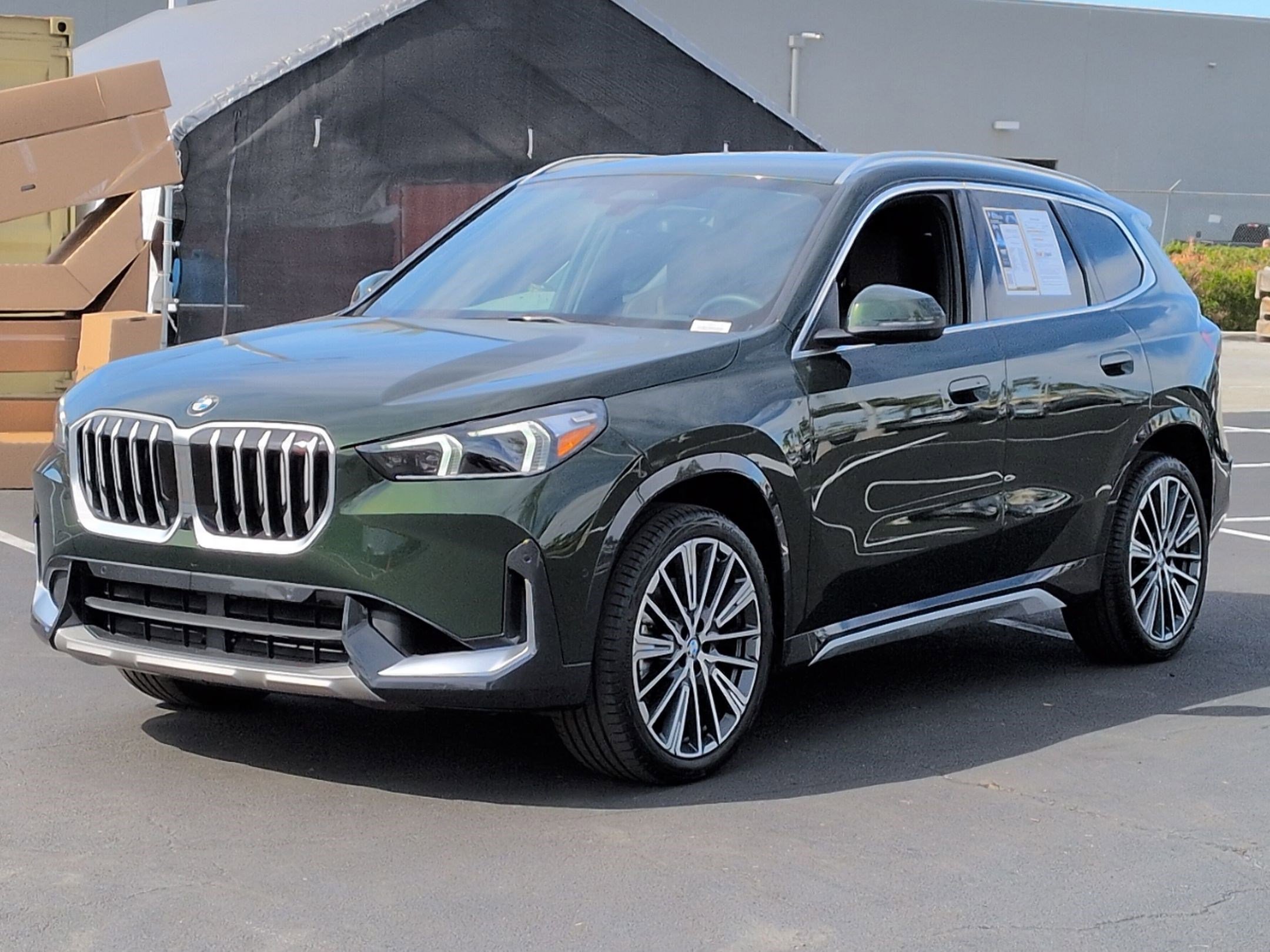Used 2025 BMW X1 xDrive28i w/ Premium Package AWD/4WD image 5
