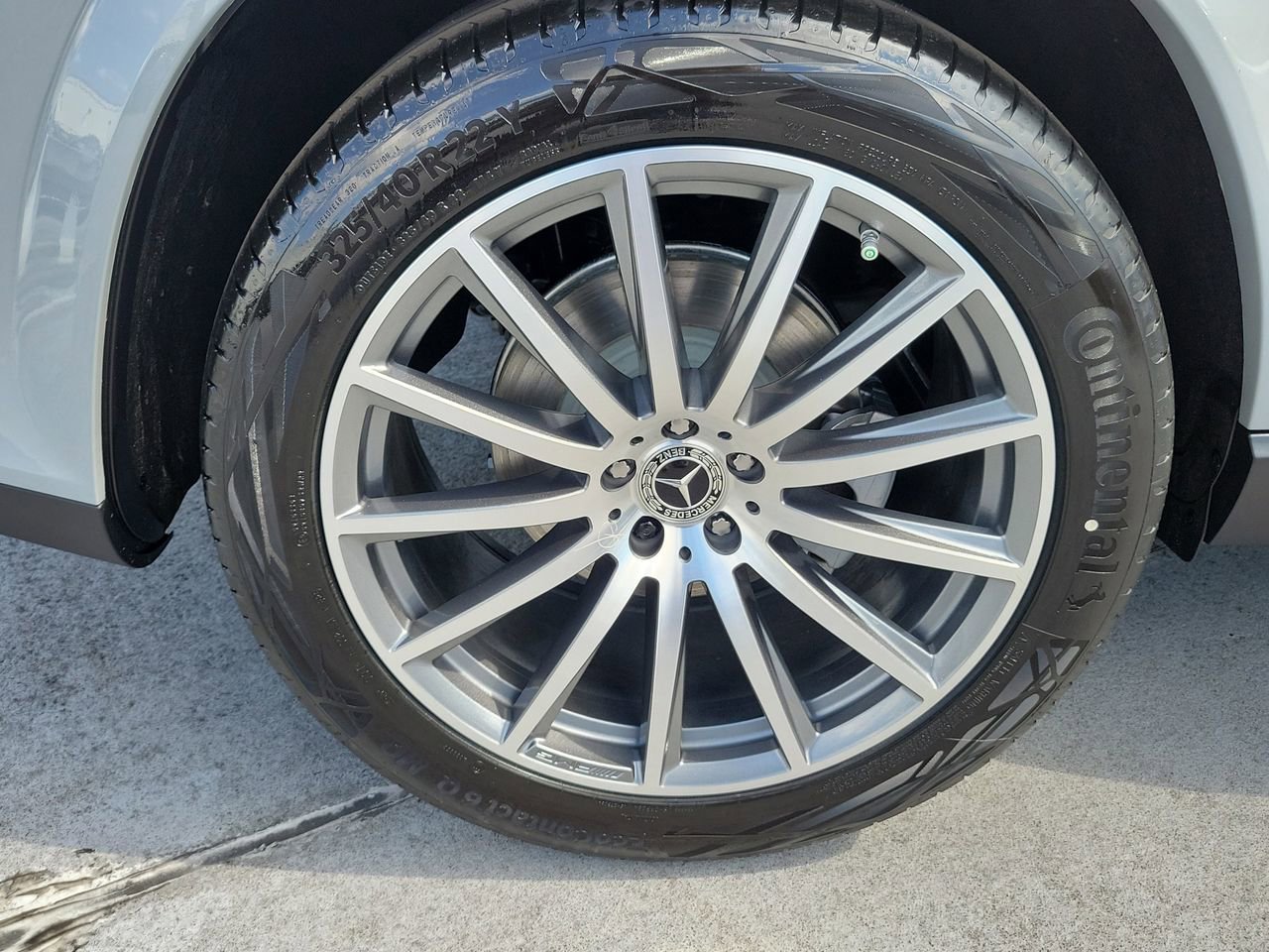 New 2026 Mercedes-Benz GLS 450 4MATIC image 7