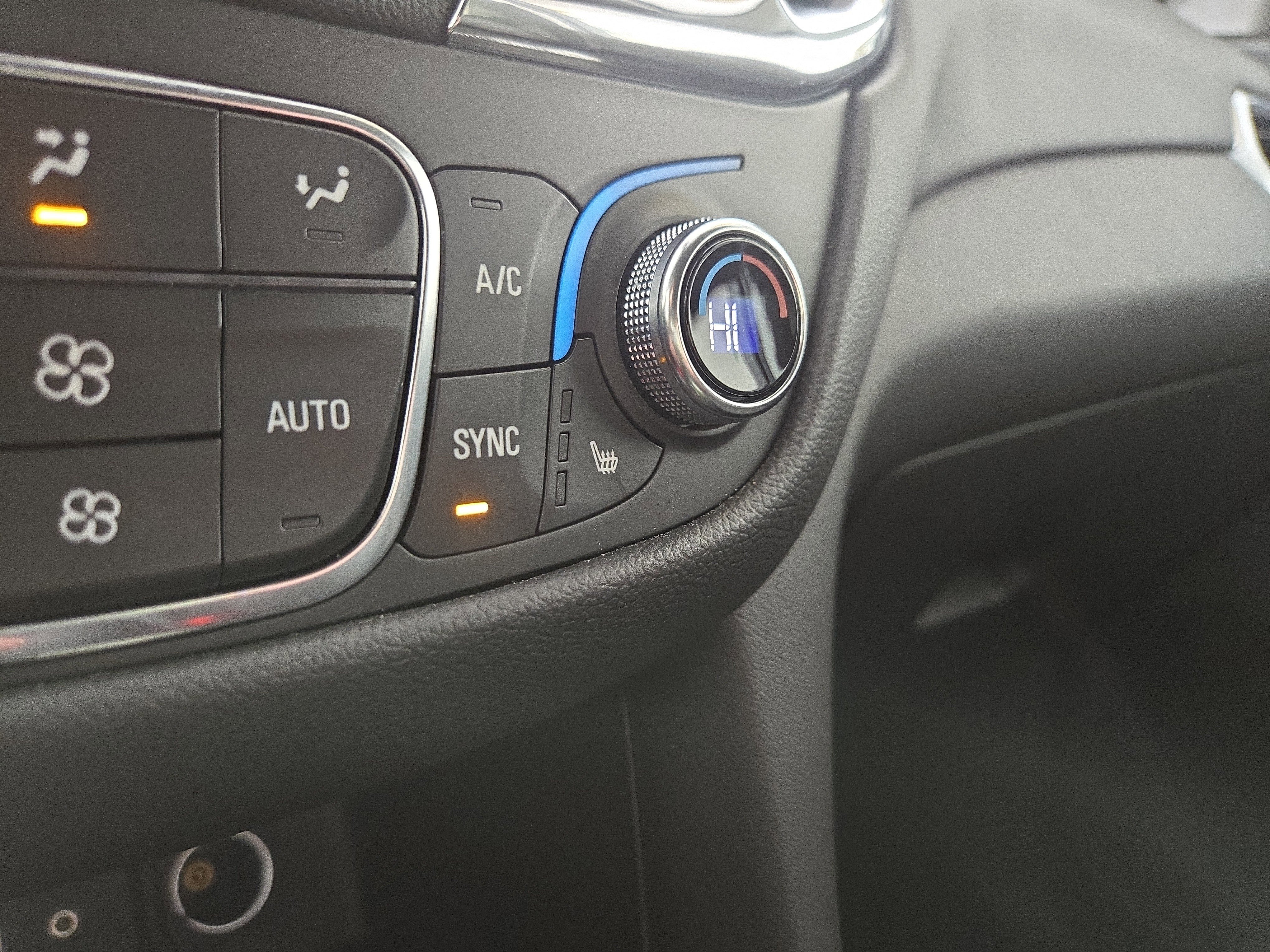 Certified 2023 Chevrolet Equinox LT image 26