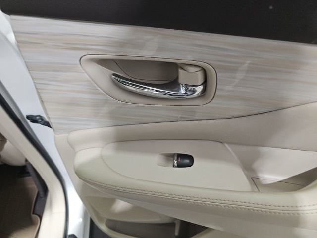 Certified 2018 Nissan Murano Platinum image 22