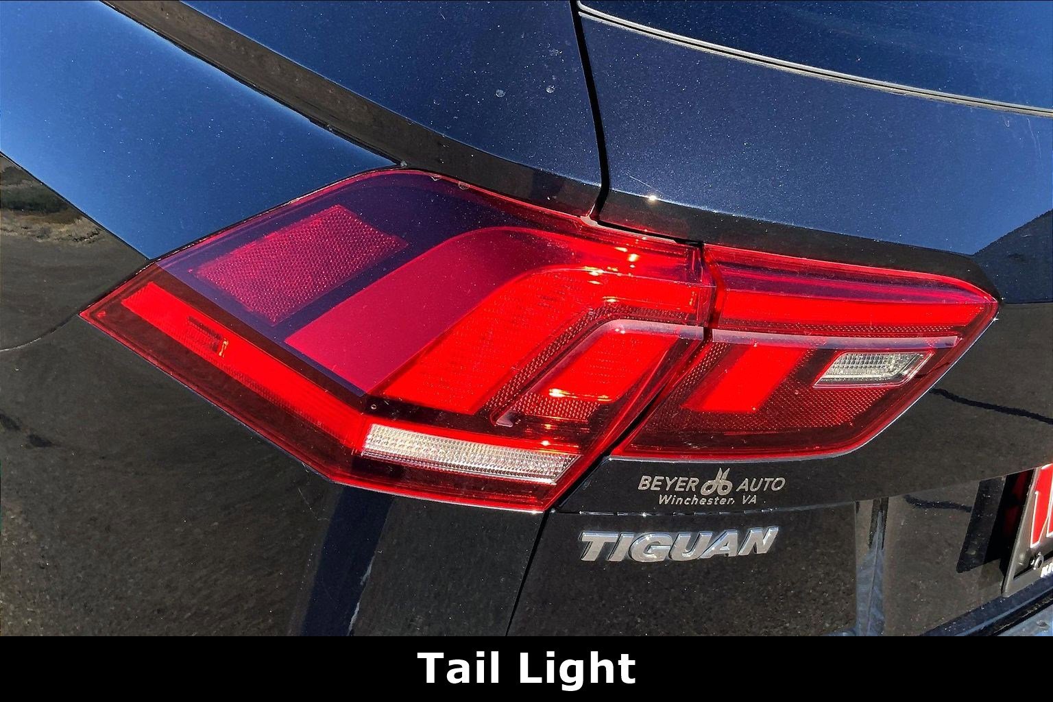 Used 2019 Volkswagen Tiguan S w/ Driver Assistance Package image 30