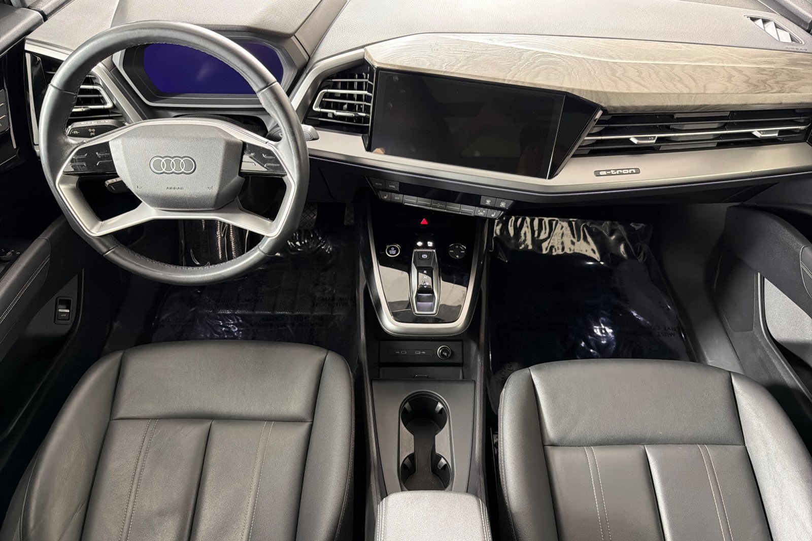 Certified 2023 Audi Q4 e-tron Premium AWD/4WD image 12