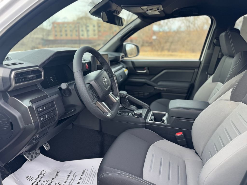 New 2025 Toyota Tacoma TRD Sport image 13