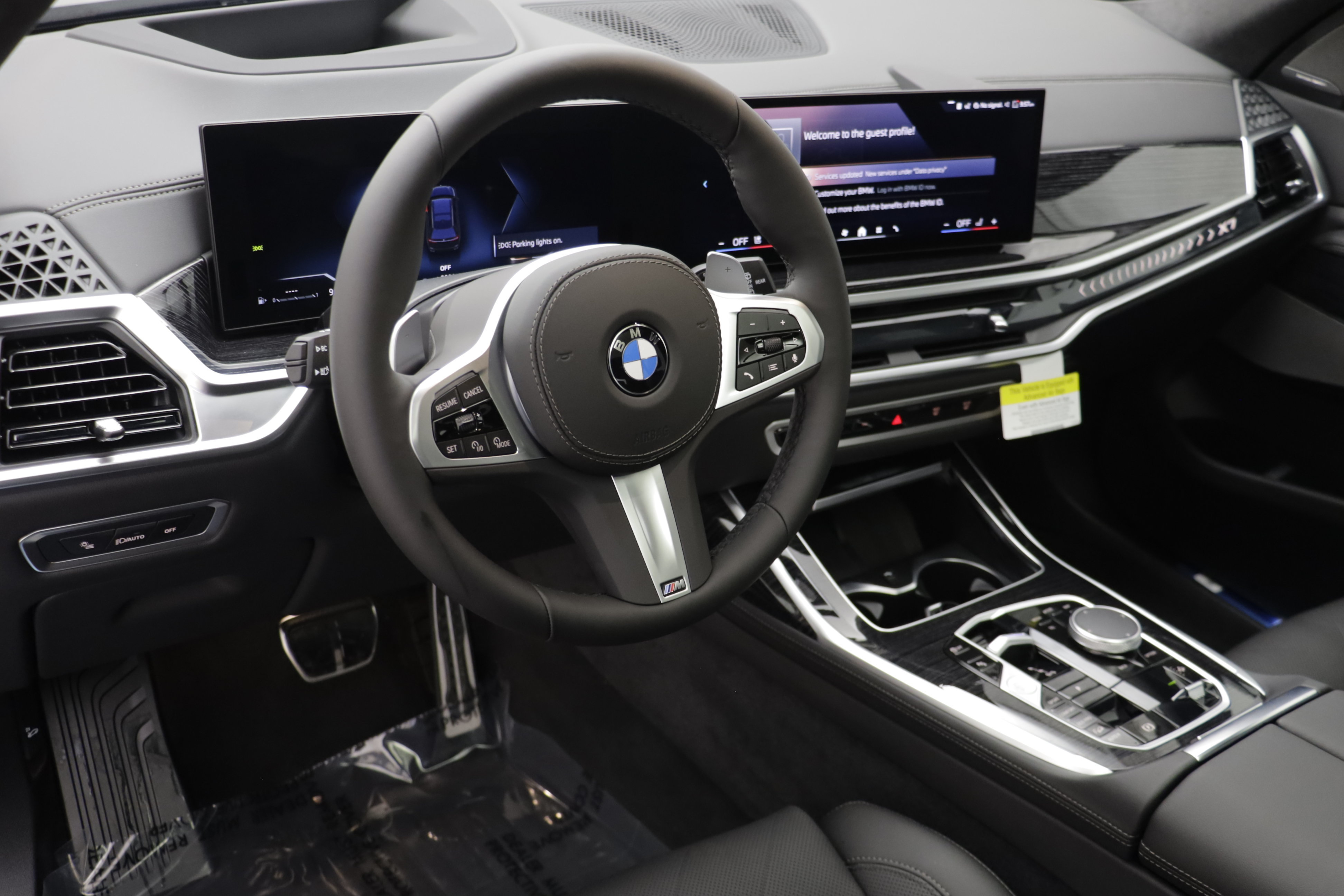 New 2027 BMW X7 xDrive40i w/ M Sport Package AWD/4WD image 7