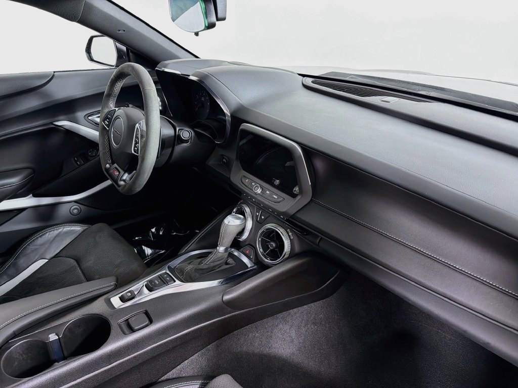 Used 2023 Chevrolet Camaro SS RWD image 26