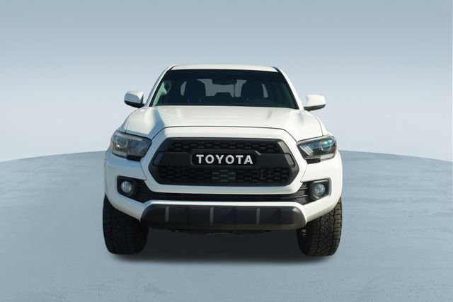 Used 2020 Toyota Tacoma SR5 image 2