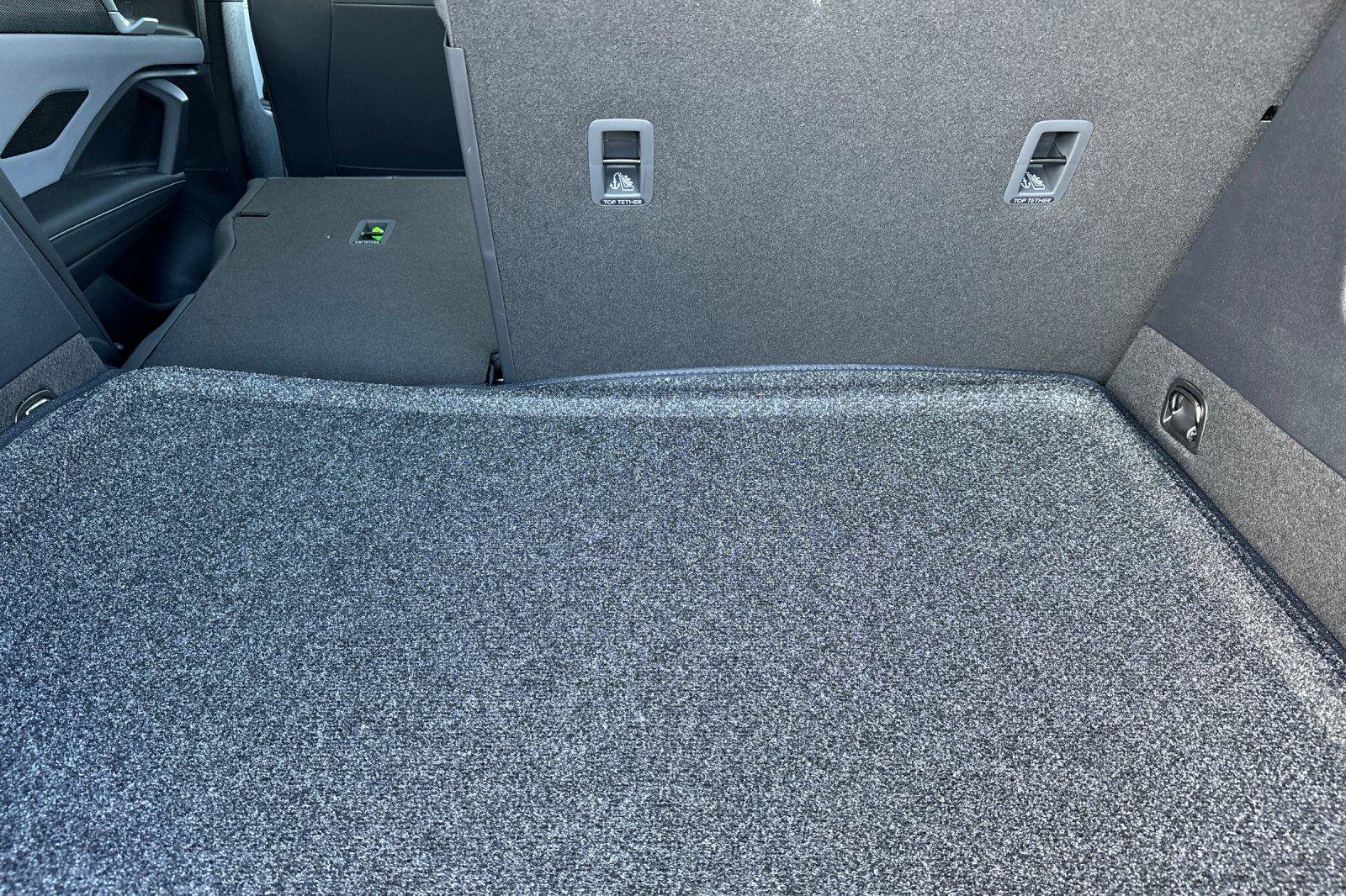 New 2026 Volkswagen Tiguan SE R-Line image 14