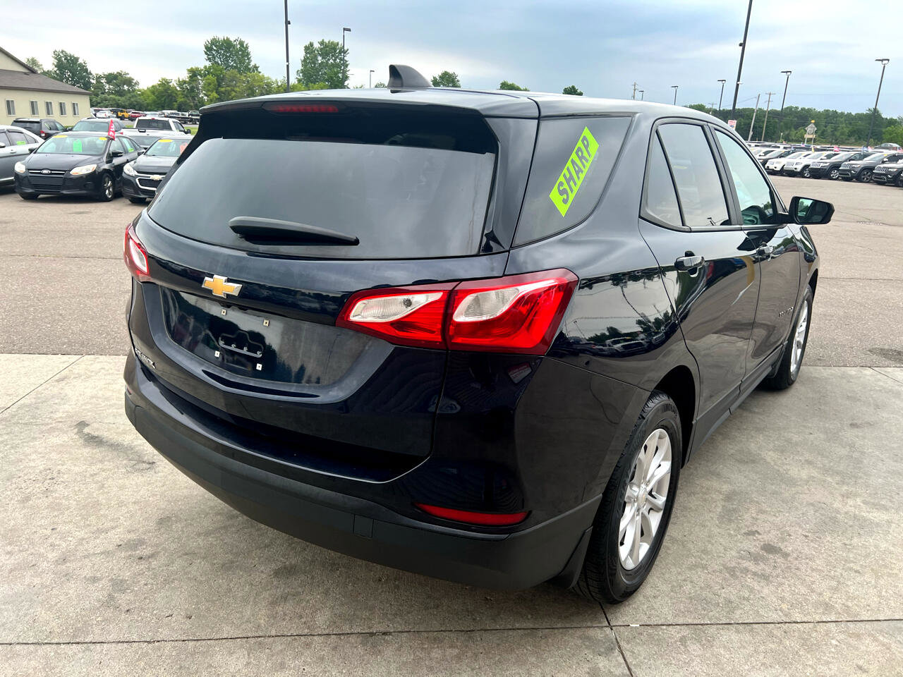 Used 2021 Chevrolet Equinox LS w/ LS Convenience Package image 5