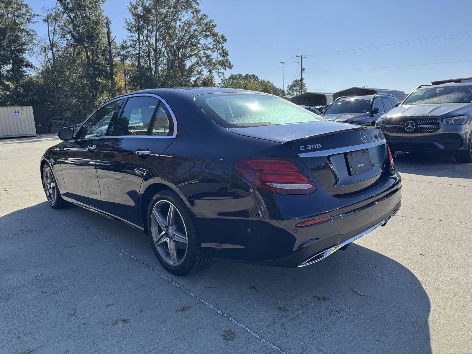 Used 2017 Mercedes-Benz E 300 image 20