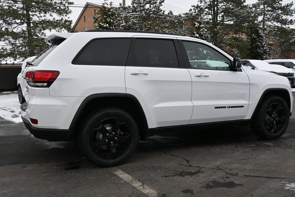 Used 2019 Jeep Grand Cherokee Laredo image 8