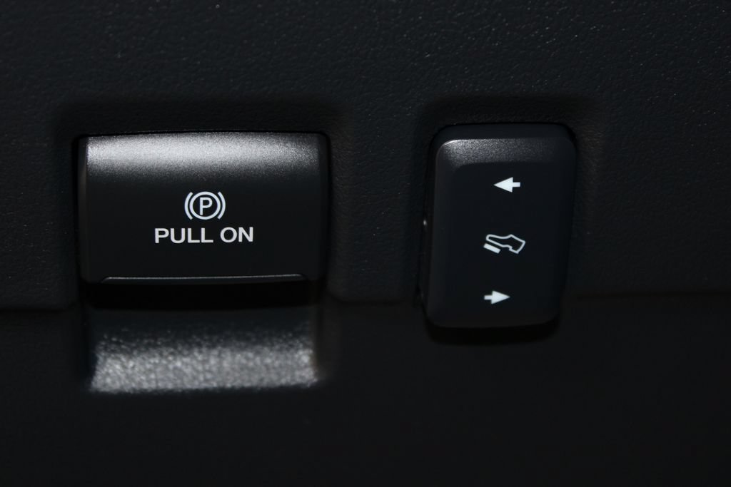 Used 2026 Ford F250 Platinum AWD/4WD image 36