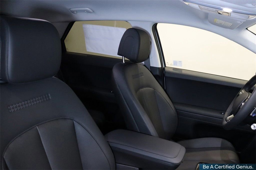 Used 2025 Hyundai Ioniq 5 SEL image 19
