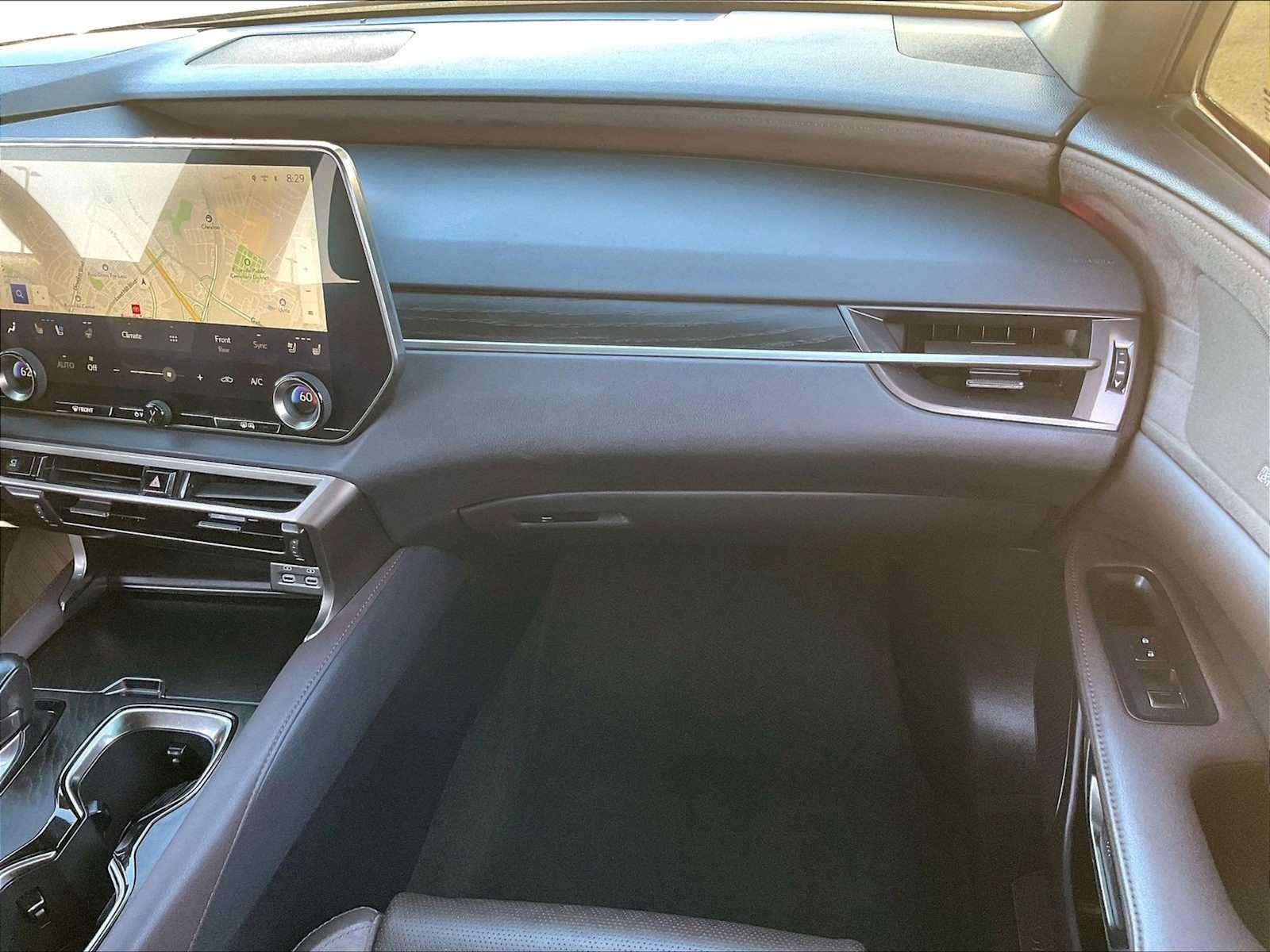 Used 2024 Lexus RX 350 w/ Convenience Package AWD/4WD image 17
