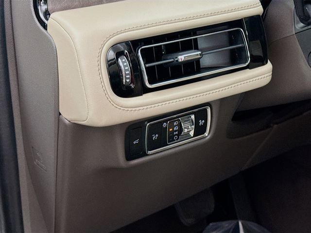 Used 2024 Lincoln Aviator Reserve w/ Elements Package Plus AWD/4WD image 10